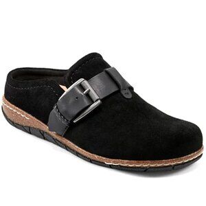 Earth Women's Eras Lightweight Slip-On Clogs Black Size 9.5 M